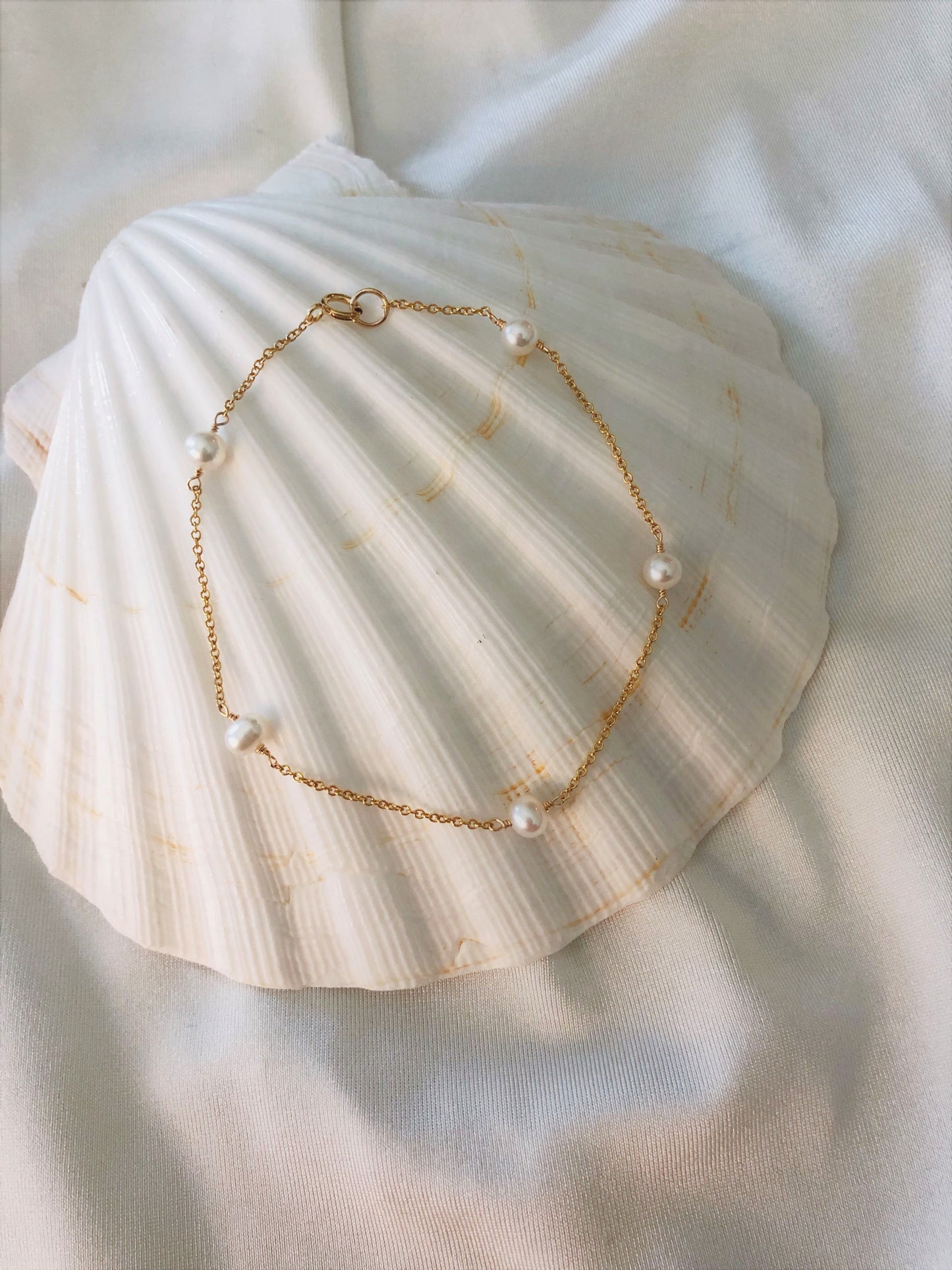 Freshwater Dot Bracelet