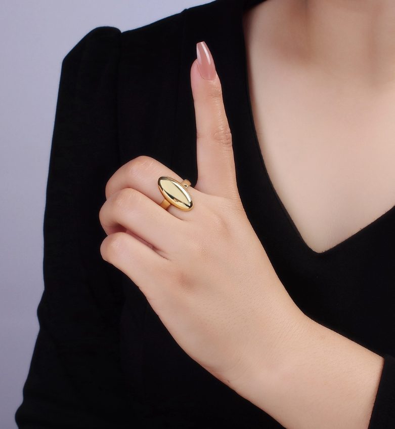 The Louise Gold Oval Ring Chunky Geometric Adjustable Ring