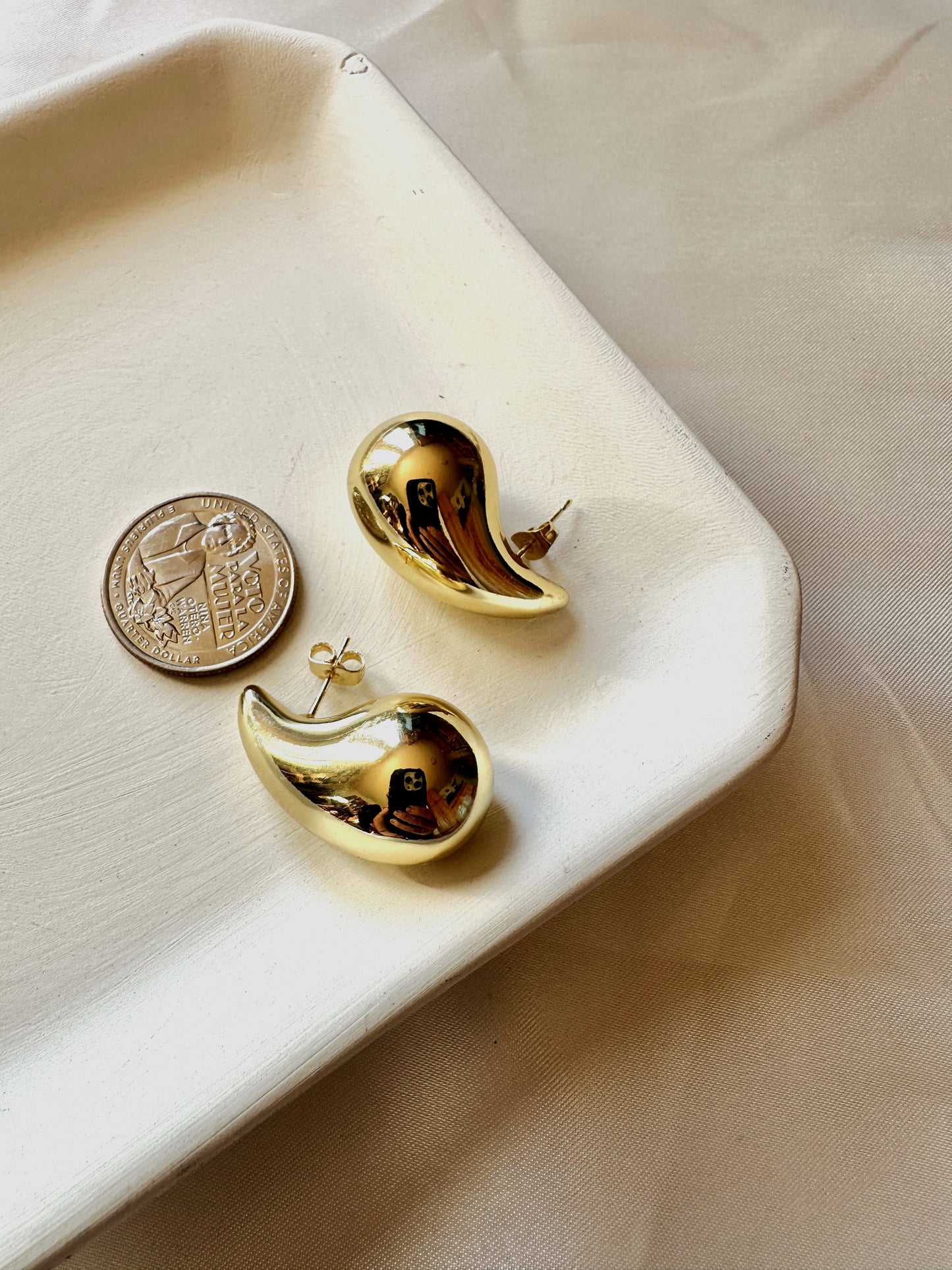 Chunky Modern Teardrop Stud Earrings 14K Gold Filled 30mm