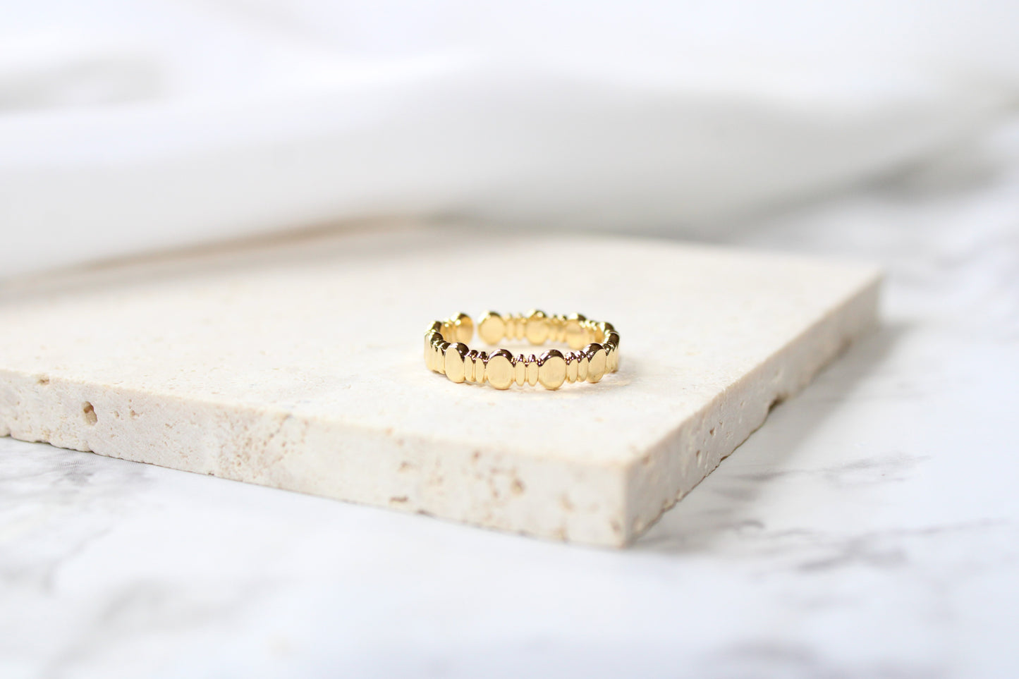 16K Gold Filled Geometric Abstract Band Ring, Minimalist Ova